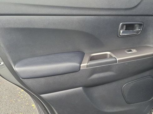 Used 2025 Mitsubishi Outlander Sport SE AWD/4WD image 26