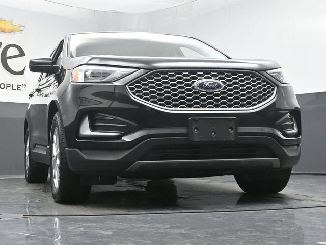 Used 2024 Ford Edge SEL AWD/4WD image 3