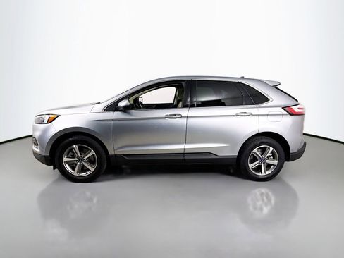 Certified 2022 Ford Edge SEL w/ Convenience Package AWD/4WD image 4