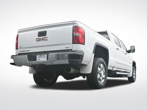 Used 2018 GMC Sierra 2500 SLT w/ Duramax Plus Package AWD/4WD image 36