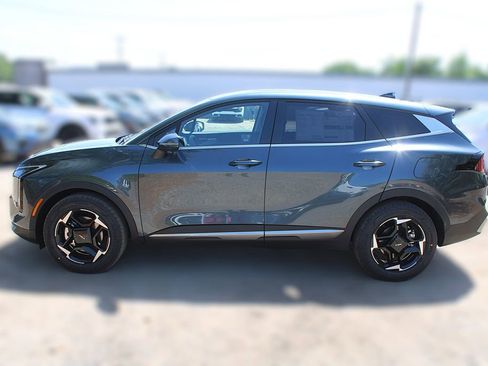 New 2026 Kia Sportage EX FWD image 14