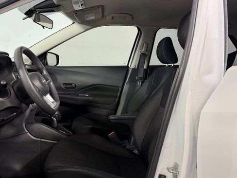 Used 2022 Nissan Kicks S image 22