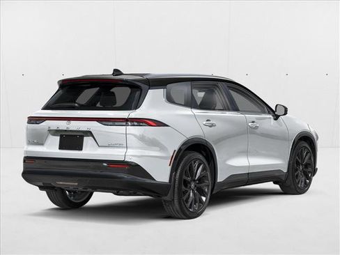 New 2026 Toyota Crown Signia AWD/4WD image 2