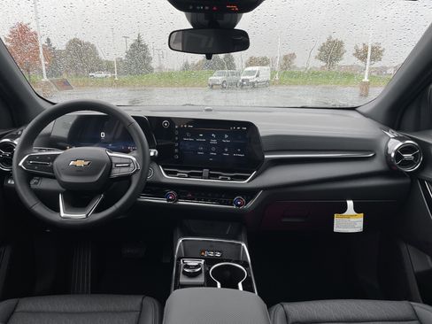 Certified 2026 Chevrolet Equinox LT w/ Convenience Package II image 18