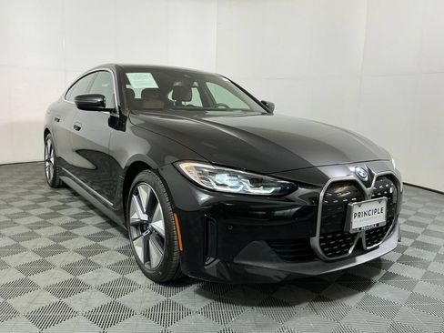 Certified 2023 BMW i4 eDrive40 w/ Premium Package RWD image 4