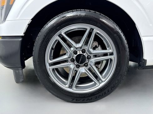 Used 2023 Ford F150 XL RWD image 13