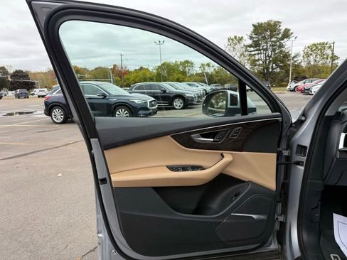 Used 2020 Audi Q7 3.0T Premium Plus w/ Premium Plus Package image 9