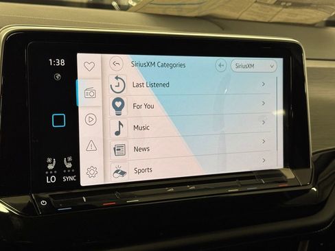 New 2026 Volkswagen Atlas Cross Sport SE image 27