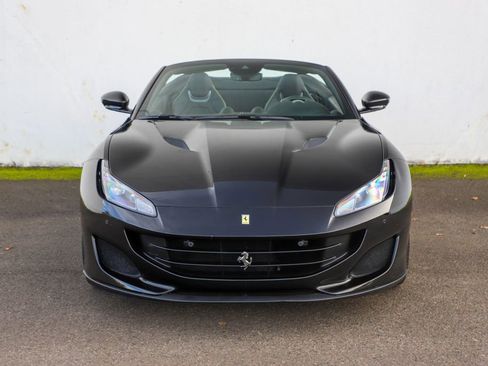 Certified 2020 Ferrari Portofino image 7