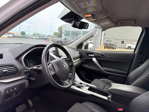 Used 2022 Mitsubishi Eclipse Cross SE AWD/4WD image 14