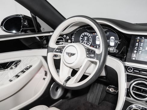 Certified 2020 Bentley Continental GT V8 AWD/4WD image 26