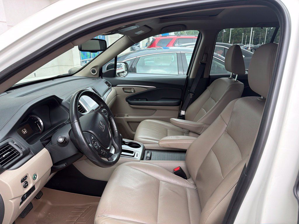 Used 2019 Honda Ridgeline RTL-T image 4