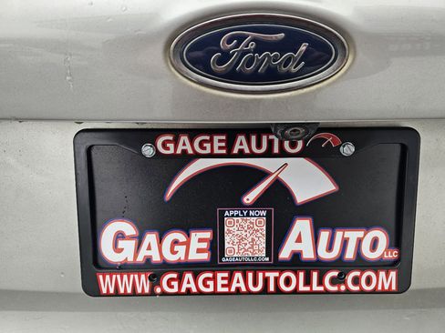 Used 2016 Ford Focus SE w/ Equipment Group 201A image 16