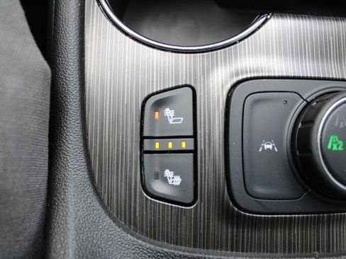 Used 2021 GMC Acadia SLT w/ Trailering Package AWD/4WD image 12
