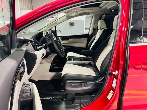 New 2026 Honda Odyssey Elite image 27