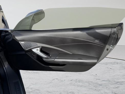 Used 2016 Chevrolet Corvette Stingray Coupe image 17