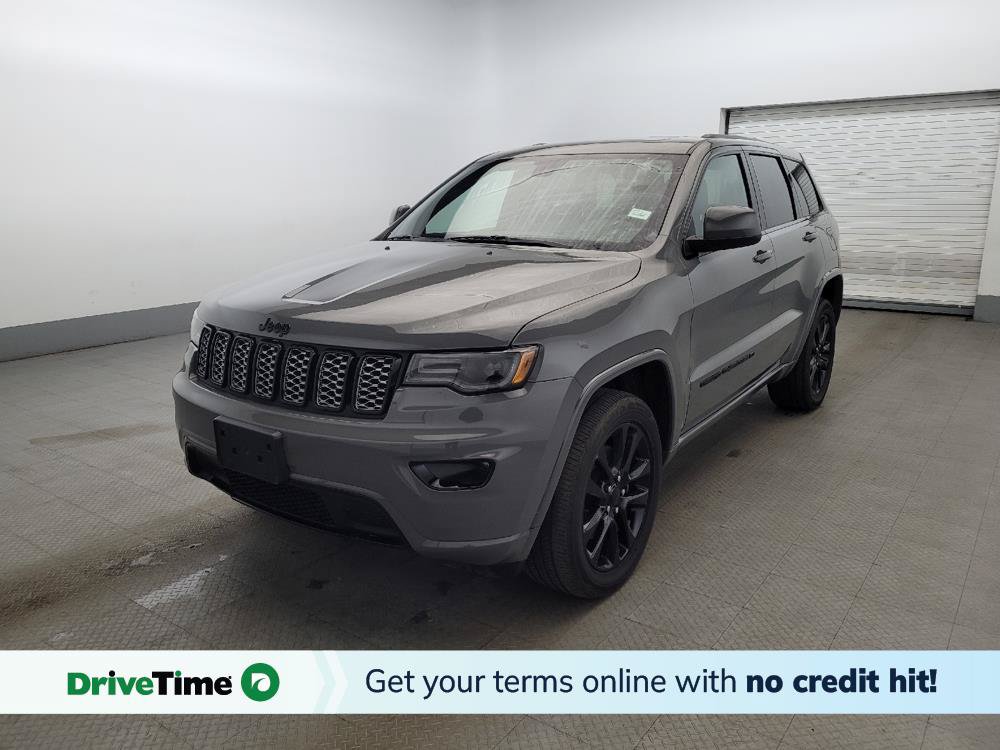 Used 2022 Jeep Grand Cherokee Laredo X AWD/4WD image 1