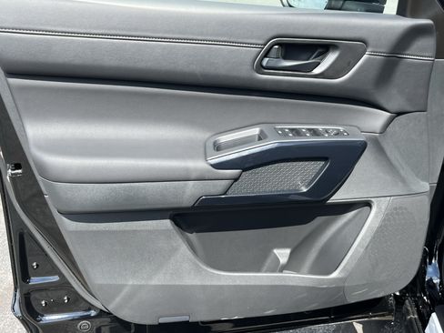 New 2026 Nissan Pathfinder SV AWD/4WD image 23