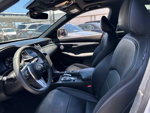 Used 2023 INFINITI QX50 Sport FWD image 13