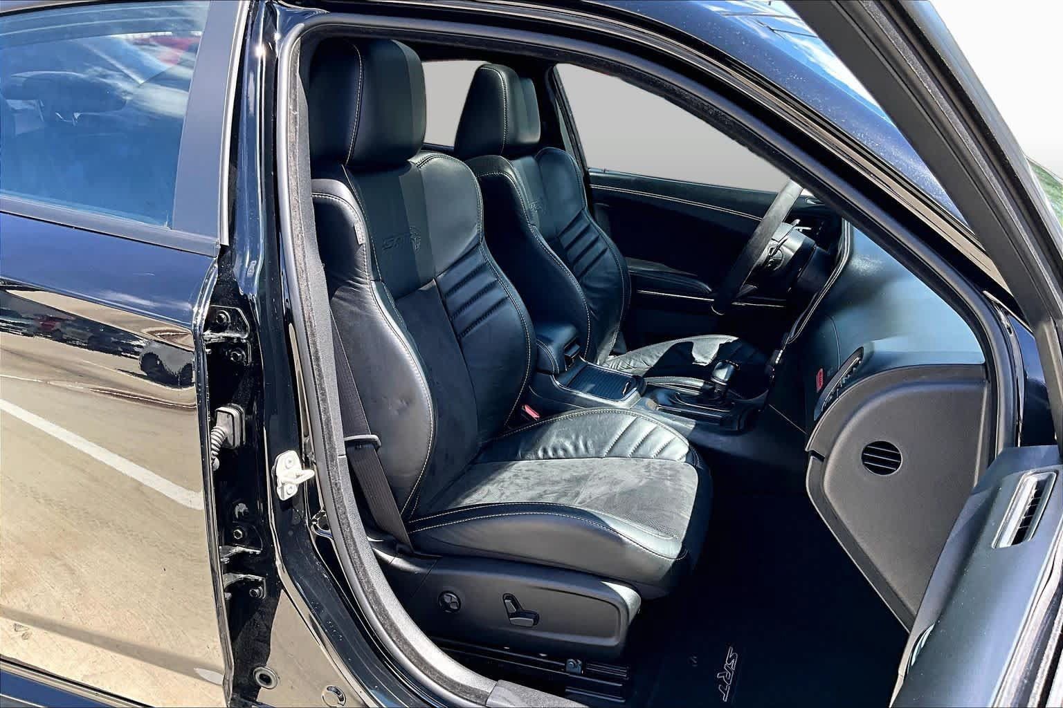 Used 2023 Dodge Charger SRT Hellcat w/ Harman/Kardon Audio Group RWD image 9