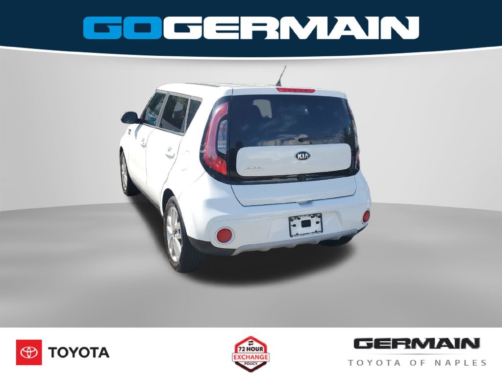 Used 2019 Kia Soul + FWD image 11