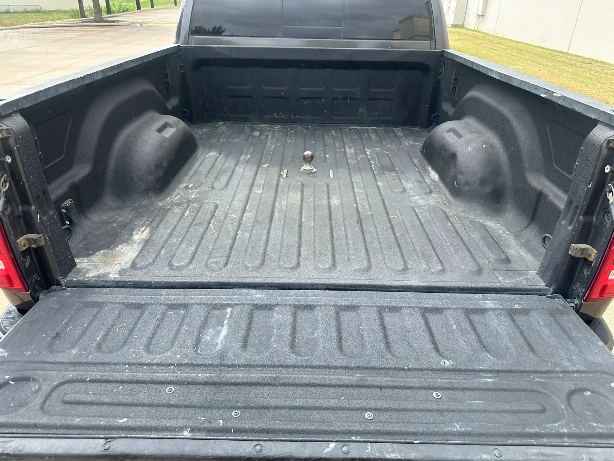 Used 2019 RAM 3500 Limited AWD/4WD image 14