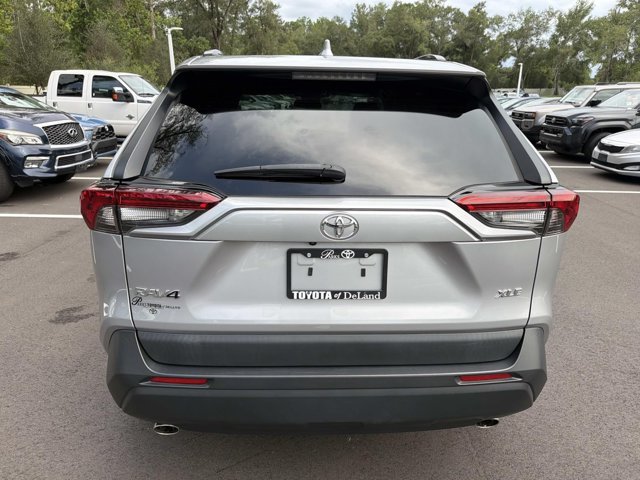 Used 2024 Toyota RAV4 XLE FWD image 3