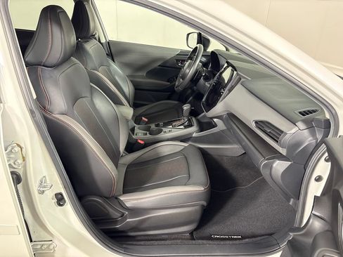 Used 2024 Subaru Crosstrek 2.5i Limited AWD/4WD image 6