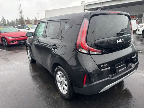 Certified 2024 Kia Soul LX w/ Option Group 015 image 8