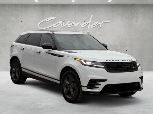 Used 2025 Land Rover Range Rover Velar Dynamic SE AWD/4WD image 2