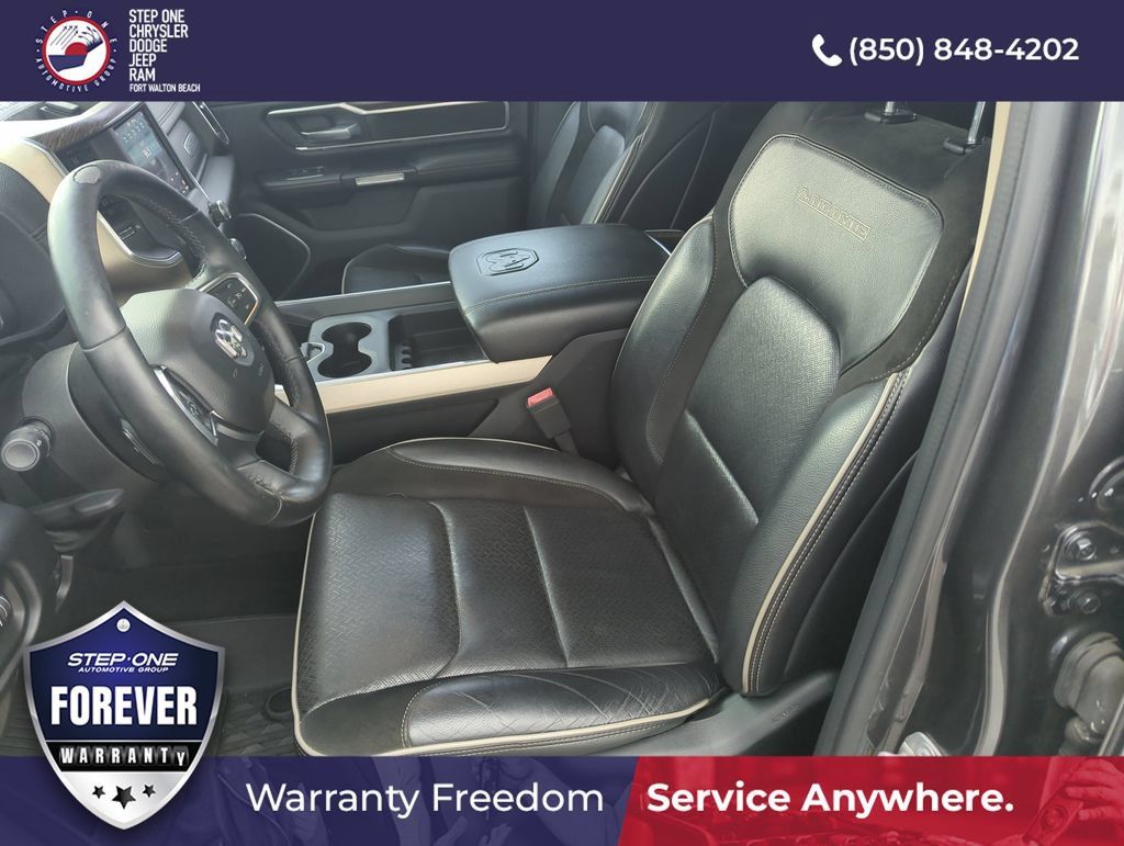Used 2019 RAM 1500 Laramie AWD/4WD image 11
