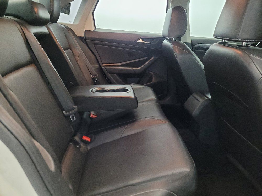 Used 2019 Volkswagen Jetta SEL FWD image 19
