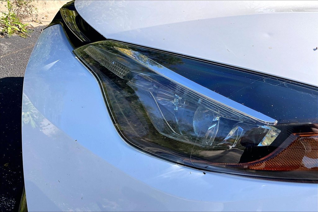 Used 2018 Toyota Corolla LE FWD image 28