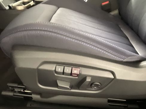 Certified 2025 MINI Cooper S image 10