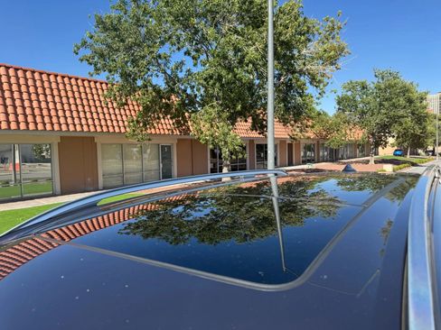 Used 2021 BMW X7 xDrive40i w/ Premium Package image 8