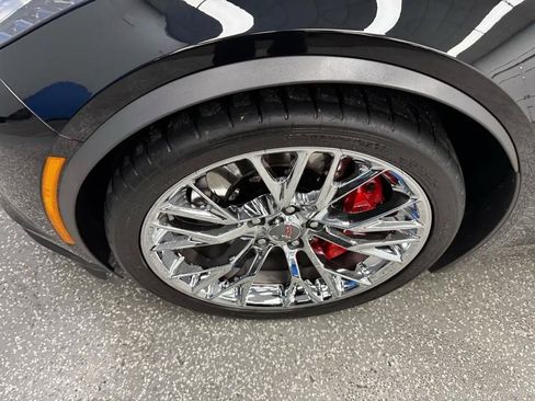 Used 2016 Chevrolet Corvette Z06 w/ 3LZ Preferred Equipment Group RWD image 25