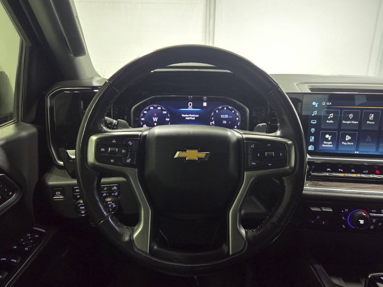 Used 2022 Chevrolet Silverado 1500 LTZ w/ Z71 Off-Road Package AWD/4WD image 13