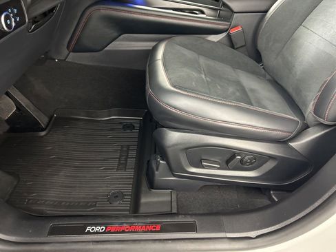 Used 2025 Ford Explorer ST w/ Sun And Sound Package image 27