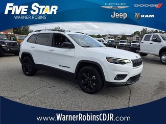 Used 2023 Jeep Cherokee Altitude Lux AWD/4WD video 1