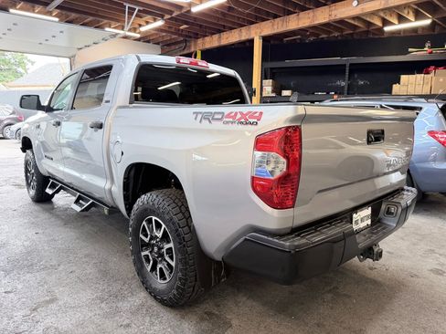 Used 2014 Toyota Tundra SR5 w/ TRD Off Road Package image 6