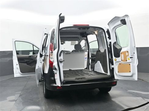 Used 2022 Ford Transit Connect XL image 32