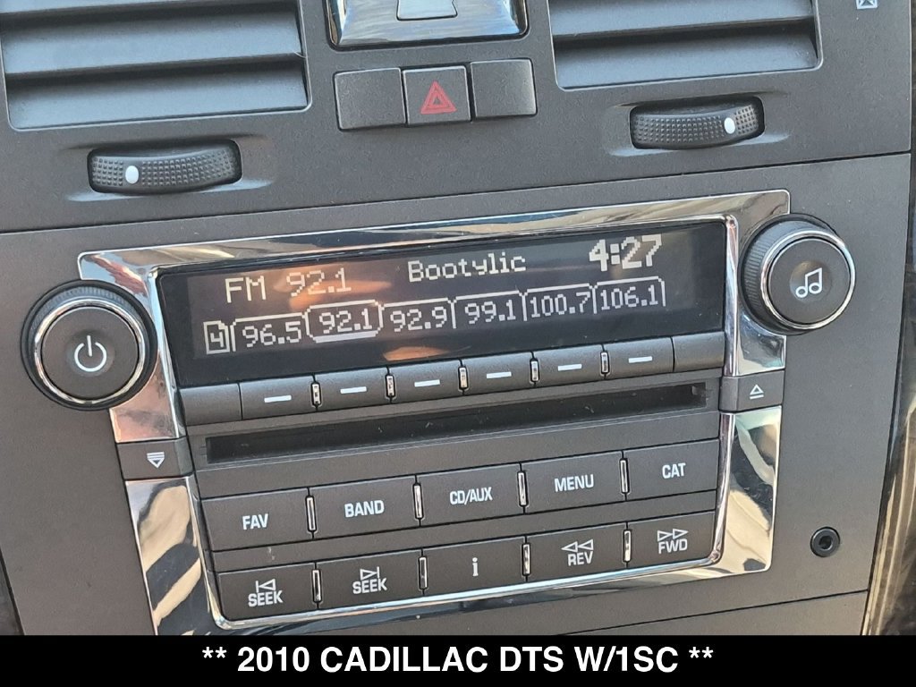 Used 2010 Cadillac DTS Luxury FWD image 23