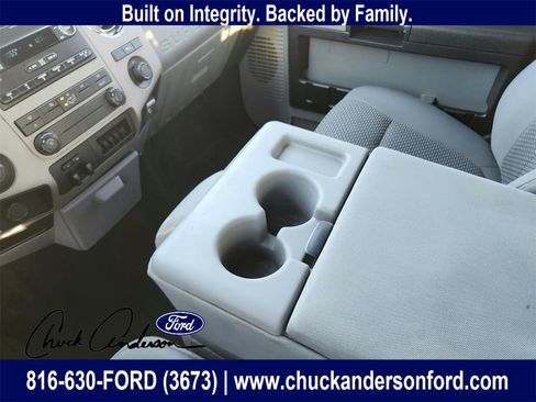 Used 2016 Ford F250 XLT w/ Camper Package image 13