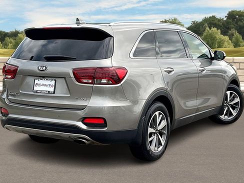 Used 2019 Kia Sorento EX w/ EX Touring Package image 12
