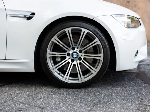Used 2013 BMW M3 Convertible RWD image 16