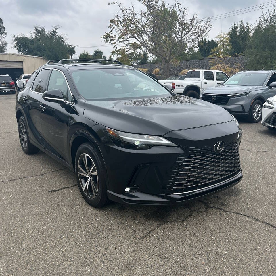 Used 2023 Lexus RX 350 Premium w/ Accessory Package (Z1) FWD image 2