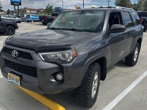 Used 2015 Toyota 4Runner SR5 AWD/4WD image 1