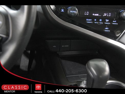 Certified 2024 Toyota Camry SE FWD image 12