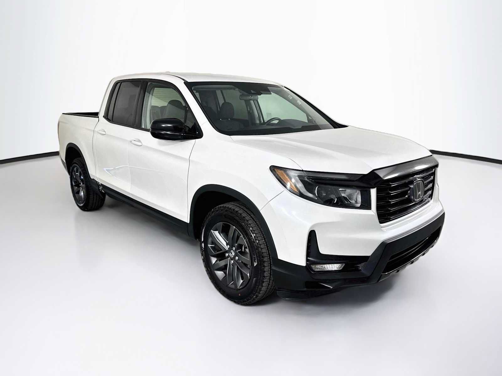 Certified 2023 Honda Ridgeline Sport image 1