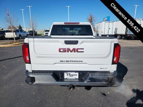 Used 2024 GMC Sierra 1500 SLT image 7